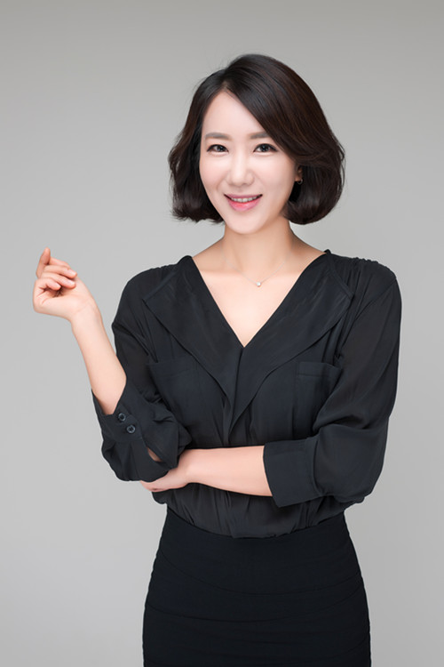 山南千佼填 国际高级纹绣师